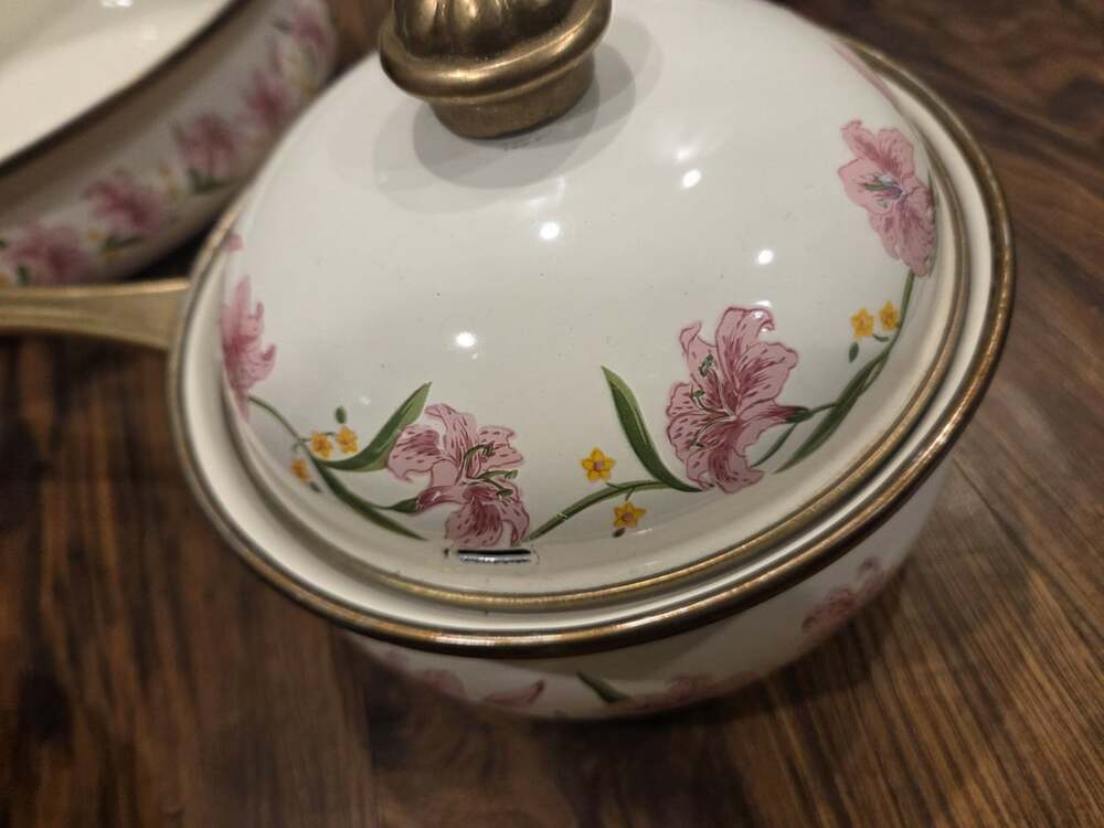 Vintage Normandy Pink Lily Enamelware Cookware Set Brass Floral 3Pc - Picture 4 of 12
